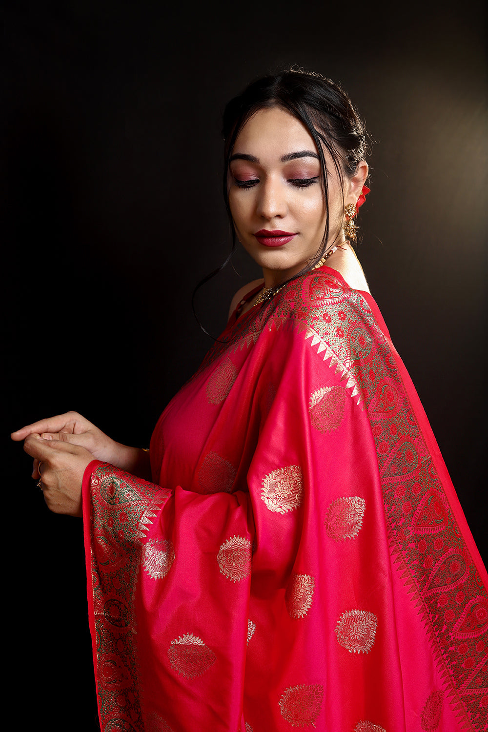Buy MySilkLove Sizzling Red Woven Banarasi Silk Saree Online