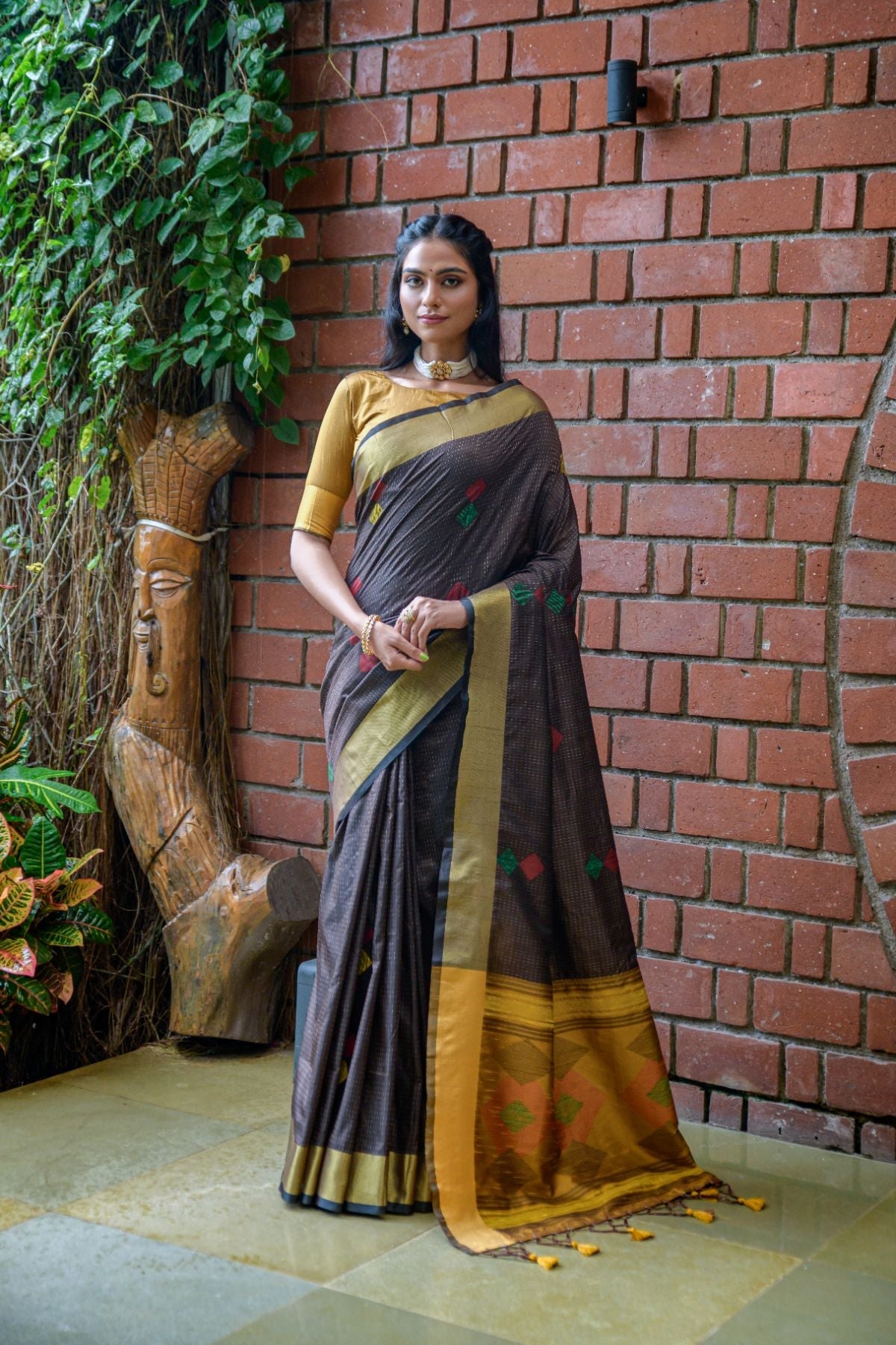 Buy MySilkLove Tuna Grey Banarasi Raw Silk Saree Online