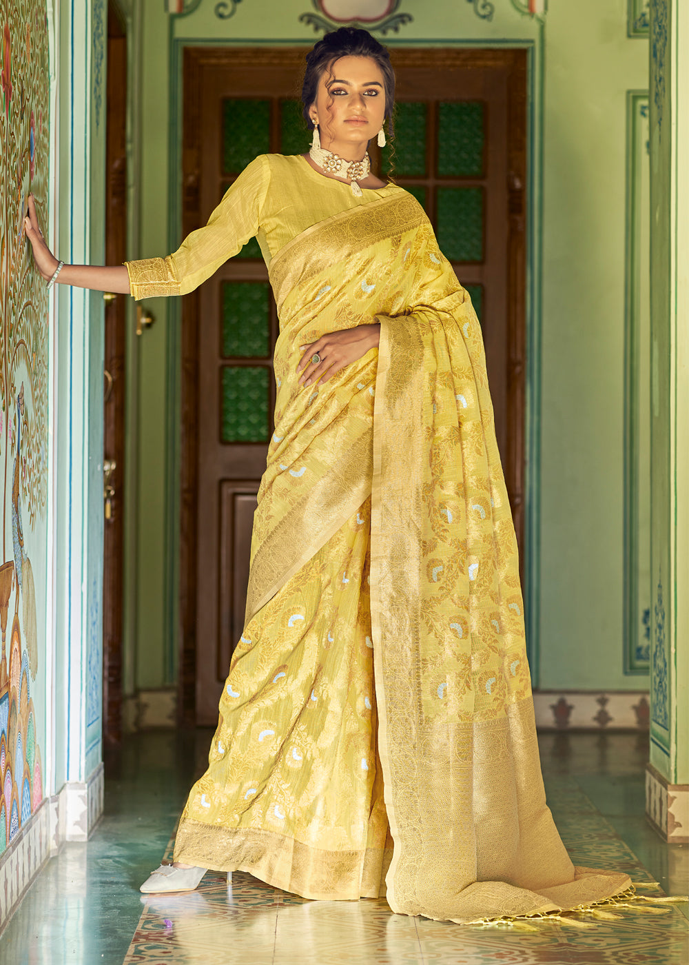 Buy MySilkLove Pearl Yellow Zari Woven Banarasi Linen Saree Online