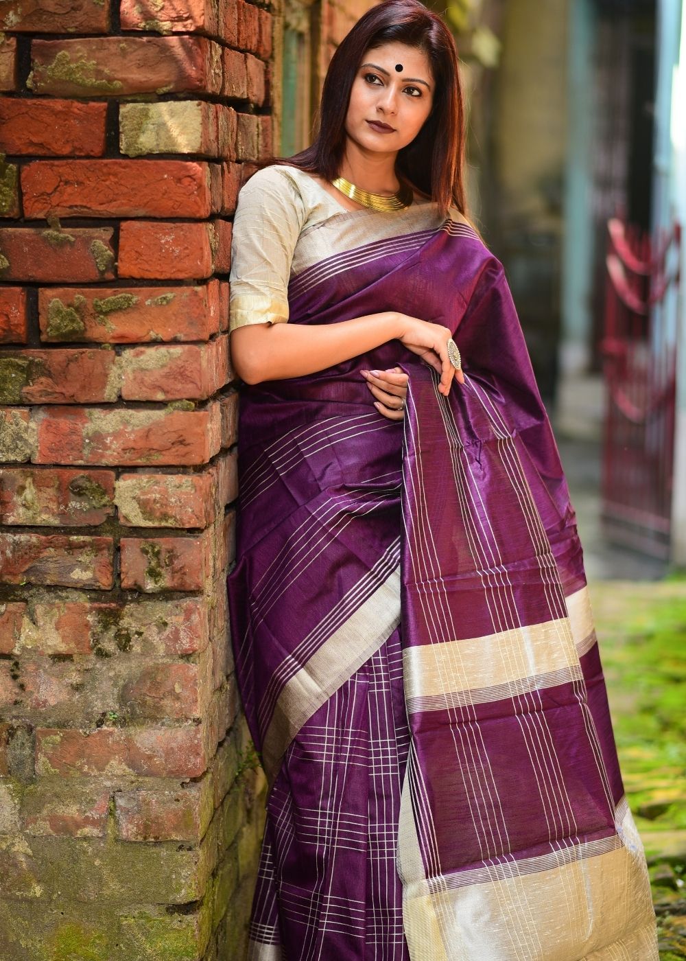 Buy MySilkLove Finn Purple Banarasi Raw Silk Saree Online