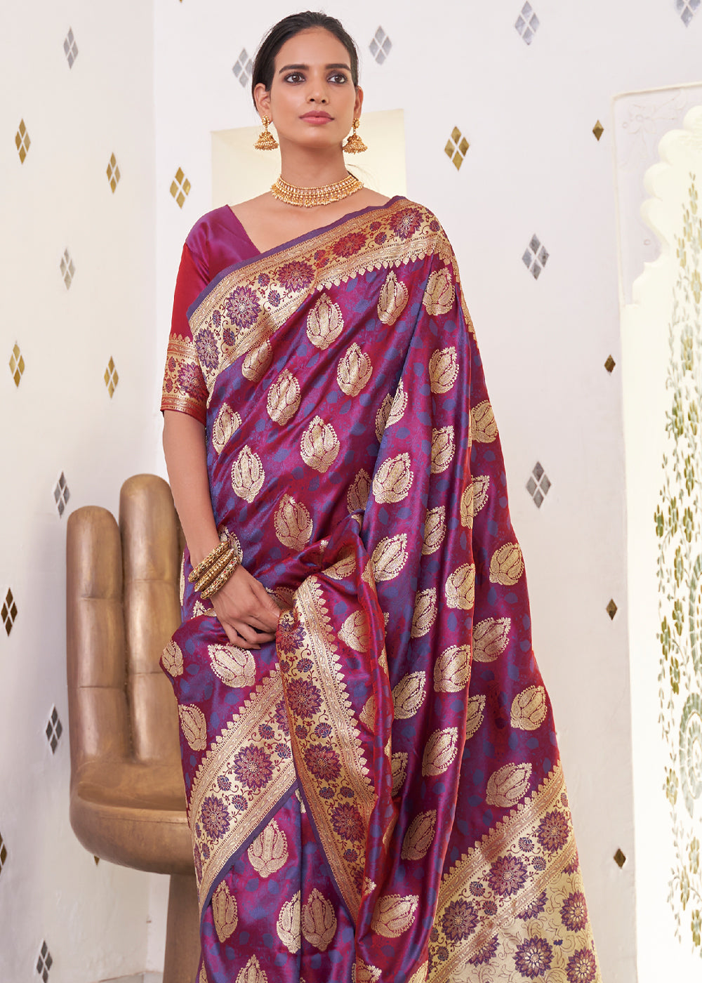 Buy MySilkLove Sugar Purple Zari Woven Dual Tone Banarasi Saree Online