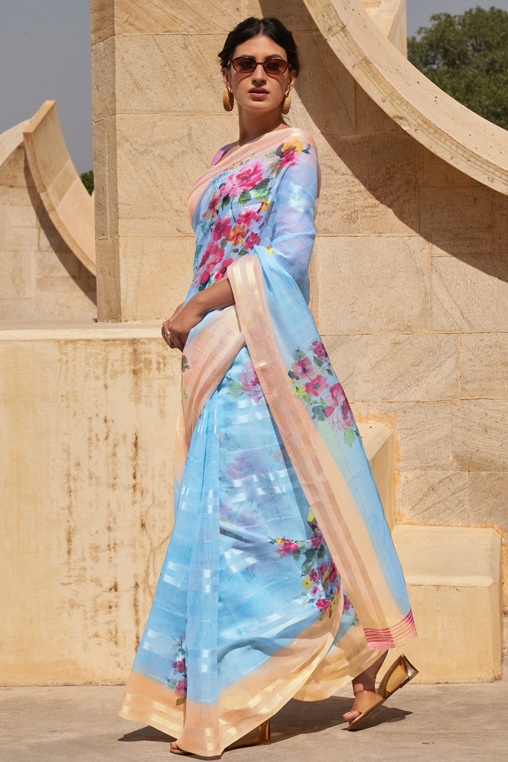 Buy MySilkLove Cornflower Blue Digital Printed Linen Floral Saree Online