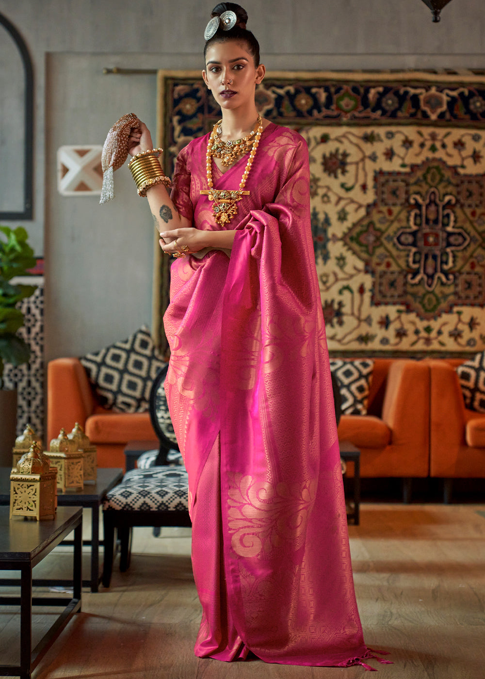 Buy MySilkLove Cabaret Pink Copper Zari Woven Banarasi Saree Online