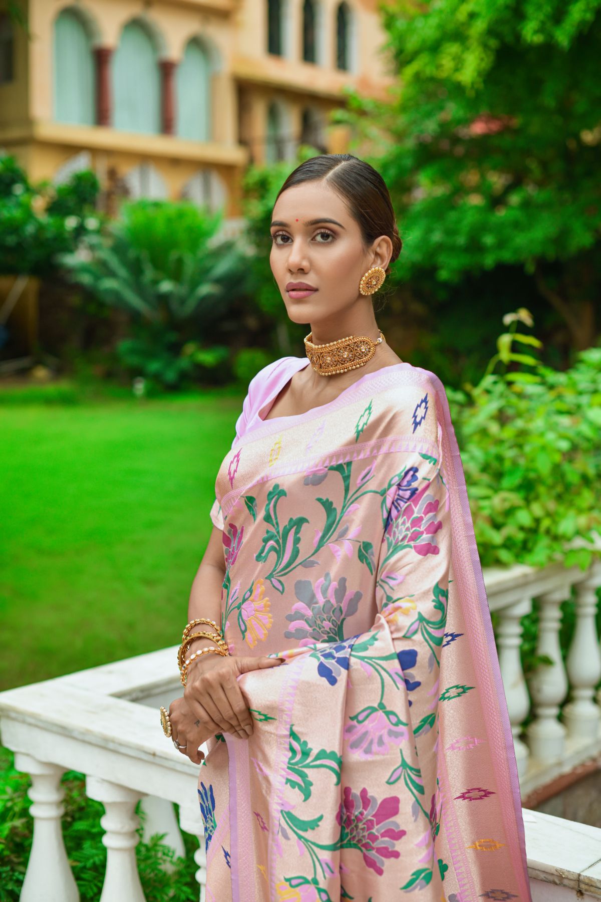 Buy MySilkLove Oyster Pink Woven Handloom Paithani Saree Online