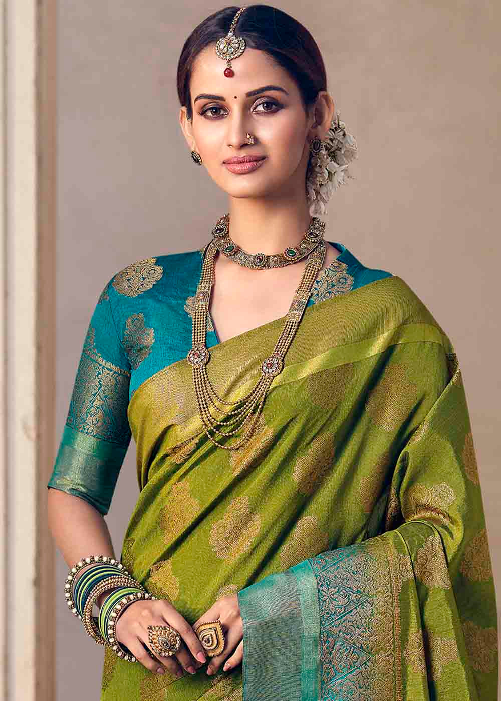 Buy MySilkLove Lemon Green and Blue Zari Woven Banarasi Raw Silk Saree Online