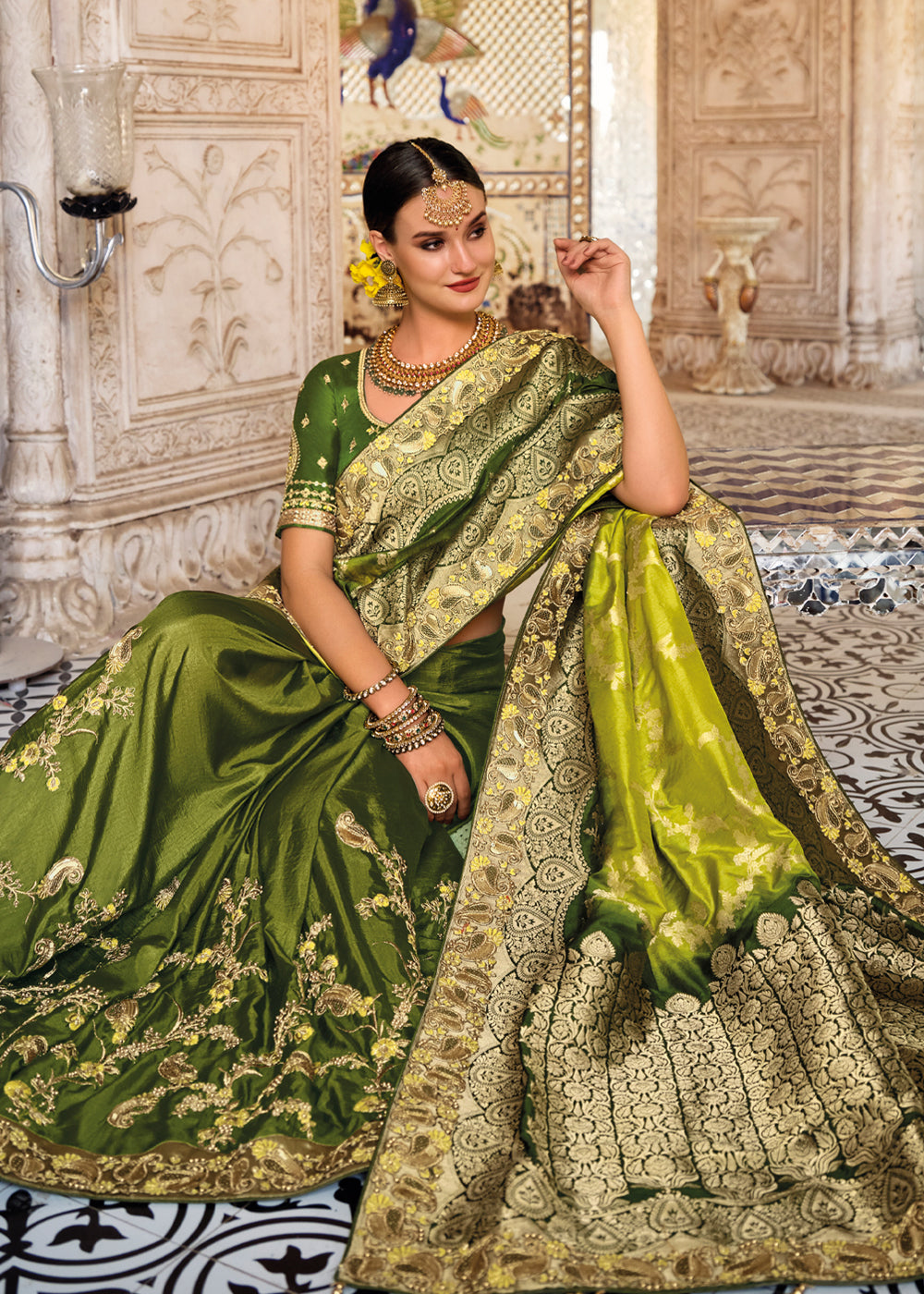 Buy MySilkLove Fern Frond Green Zari Woven Designer Banarasi Saree Online