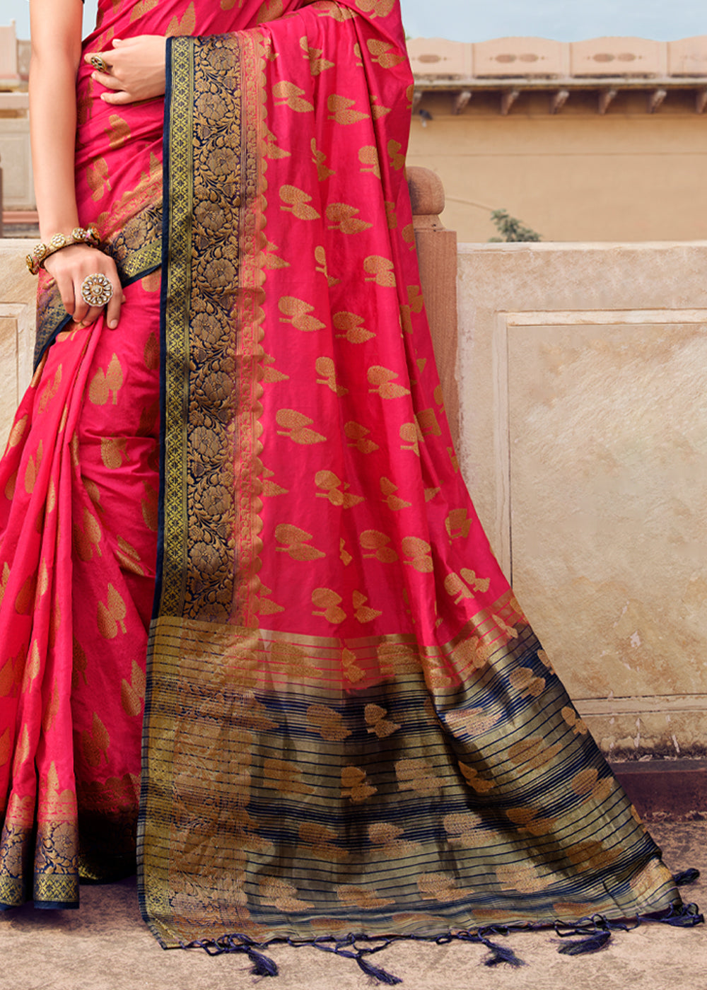 Buy MySilkLove Lotus Pink Woven Banarasi Raw Silk Saree Online