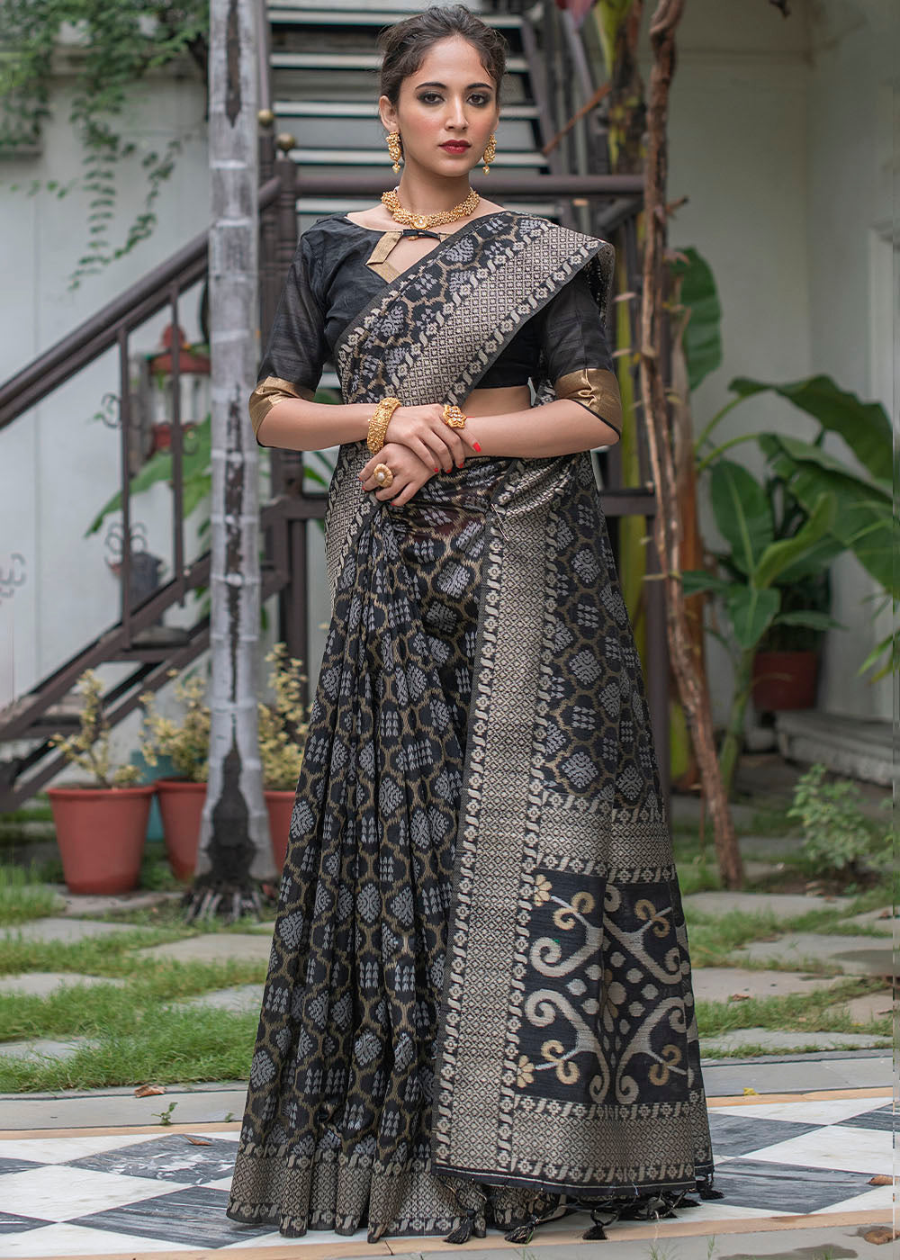 Buy MySilkLove Fuscous Black Zari Woven Tussar Saree Online