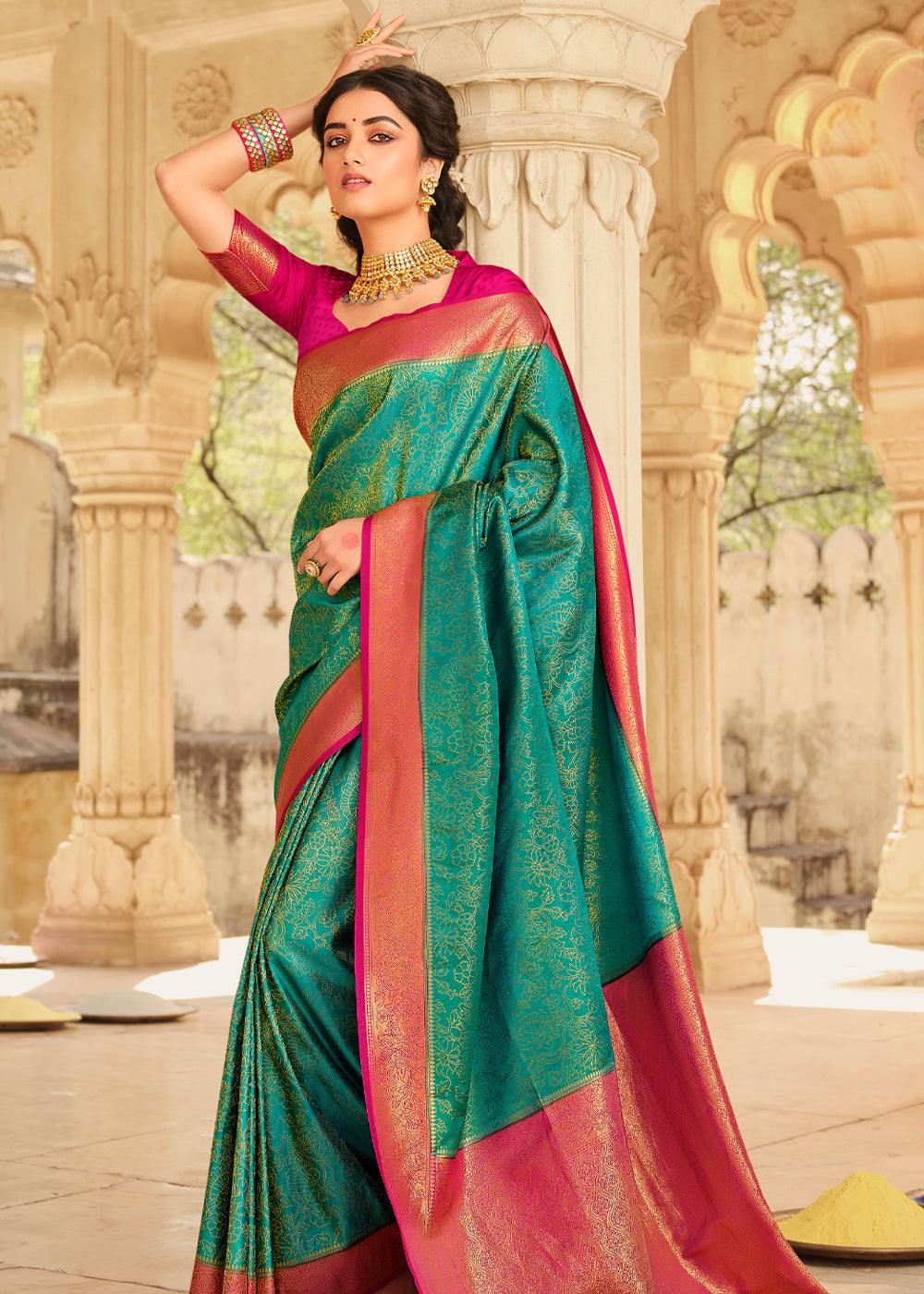 Buy MySilkLove Emerald Blue & Pink Zari Woven Kanjivaram Saree Online