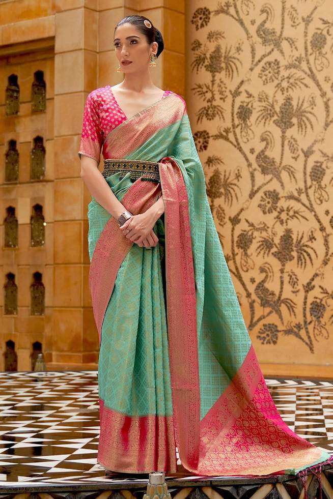 Buy MySilkLove Bay Leaf Green and Pink Zari Woven Kanjivaram Saree Online