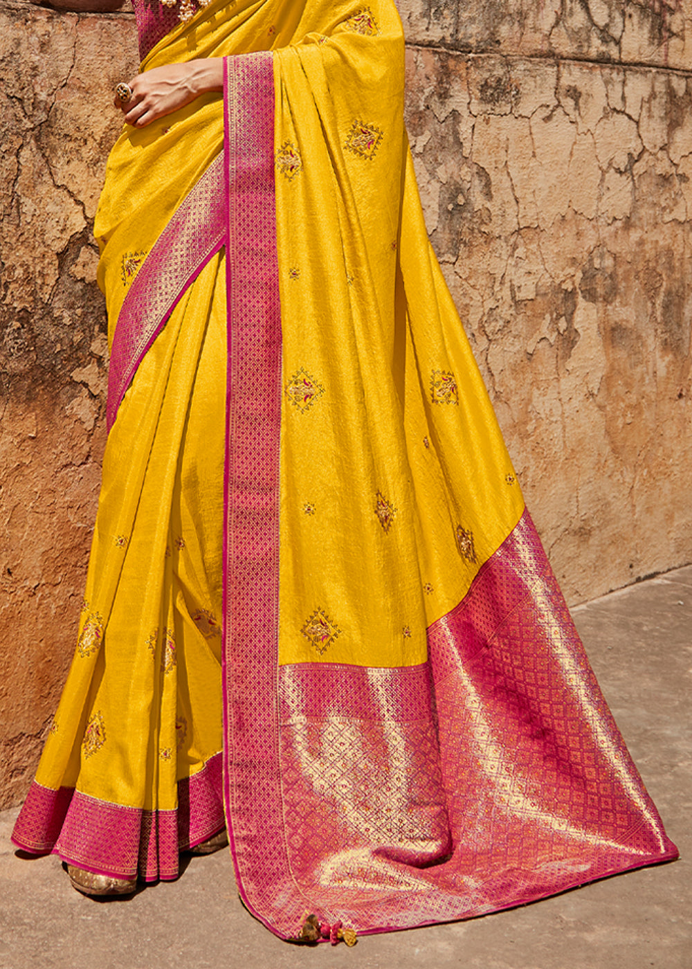 Buy MySilkLove Fuel Yellow and Pink Zari Woven Designer Banarasi Saree Online