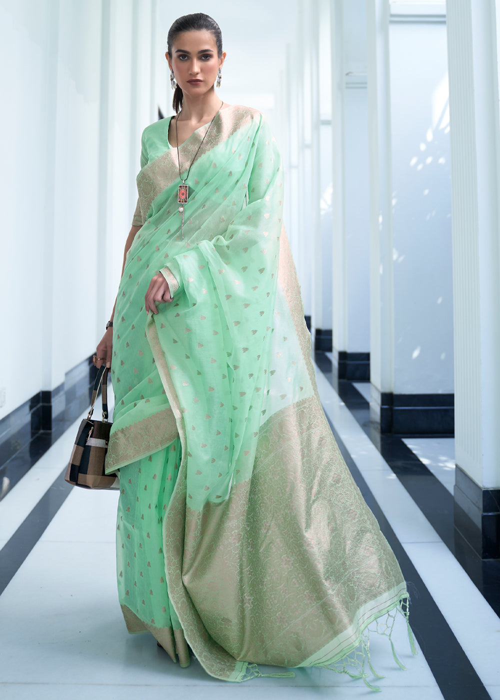 Buy MySilkLove Vista Green Zari Woven Banarasi Kora Silk Saree Online