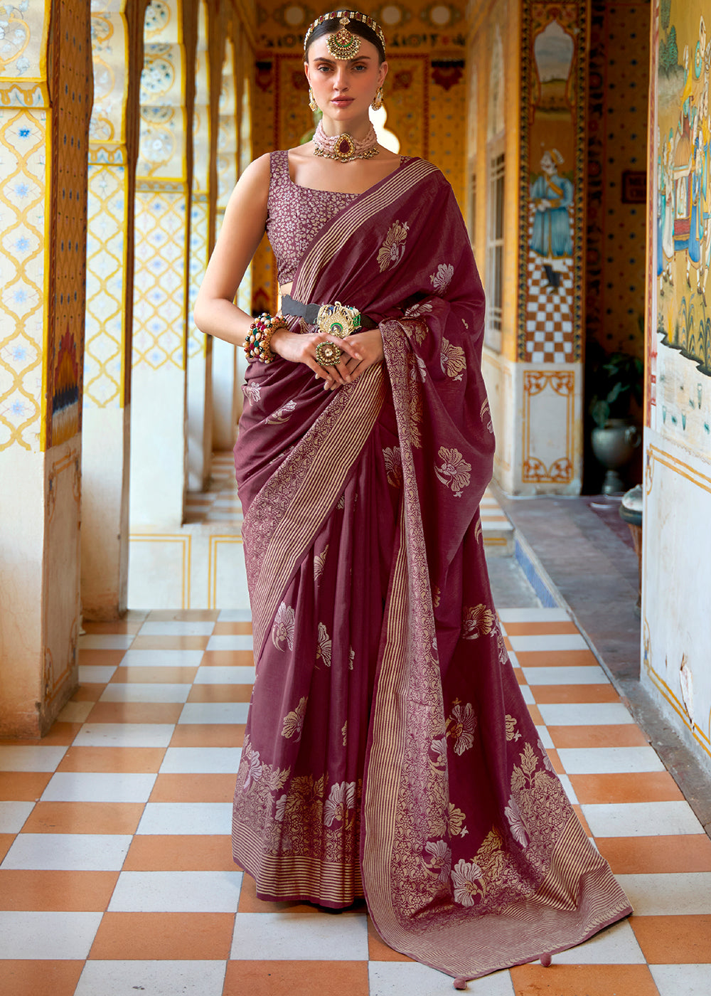 Buy MySilkLove Heath Purple Zari Woven Banarasi Saree Online