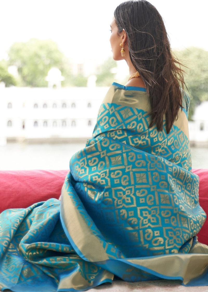 Calypso Blue Zari Woven Kanjivaram Saree