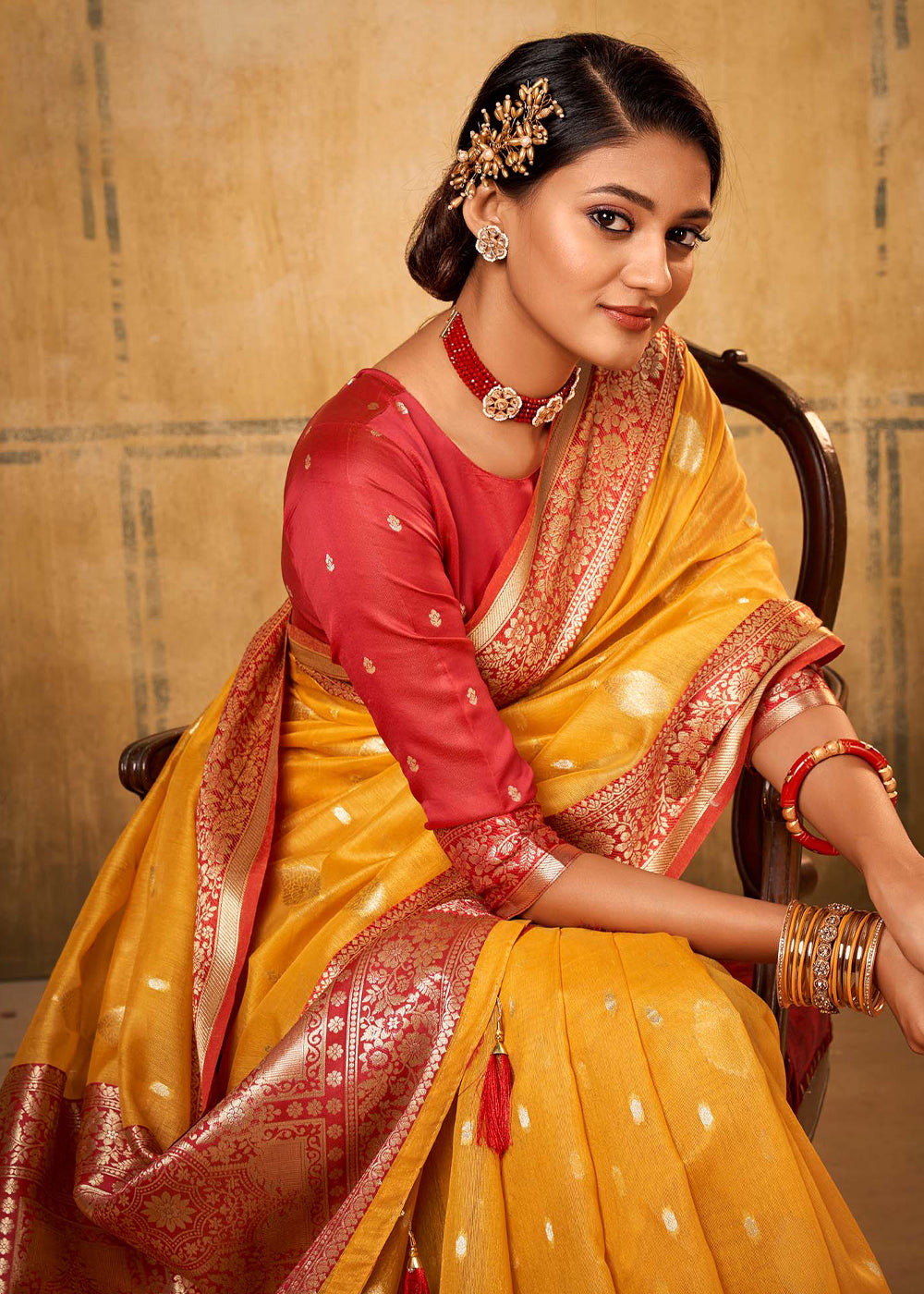 Buy MySilkLove Golden Tainoi Yellow Woven Banarasi Silk Saree Online