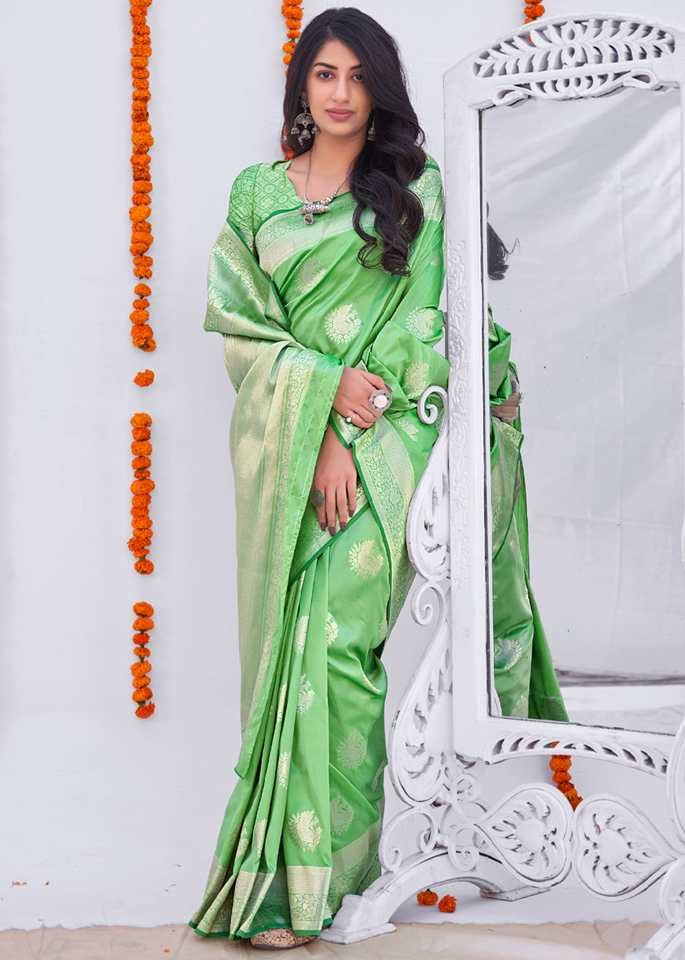 Buy MySilkLove Smith Apple Green Zari Woven Banarasi Silk Saree Online