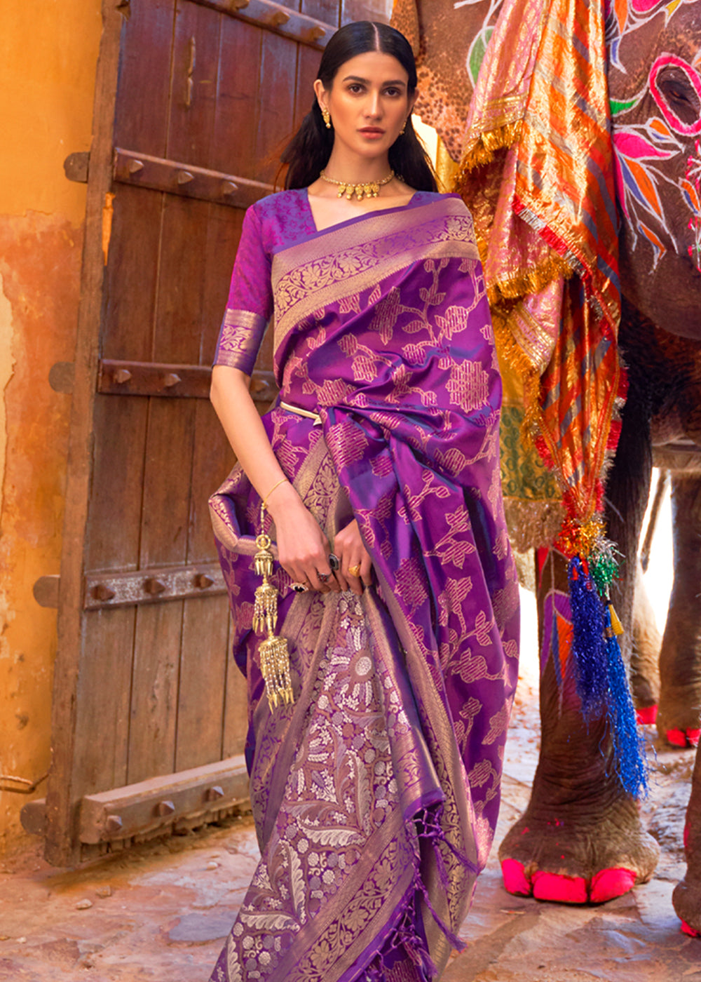 Buy MySilkLove Finn Purple Zari Woven Banarasi Handloom Saree Online