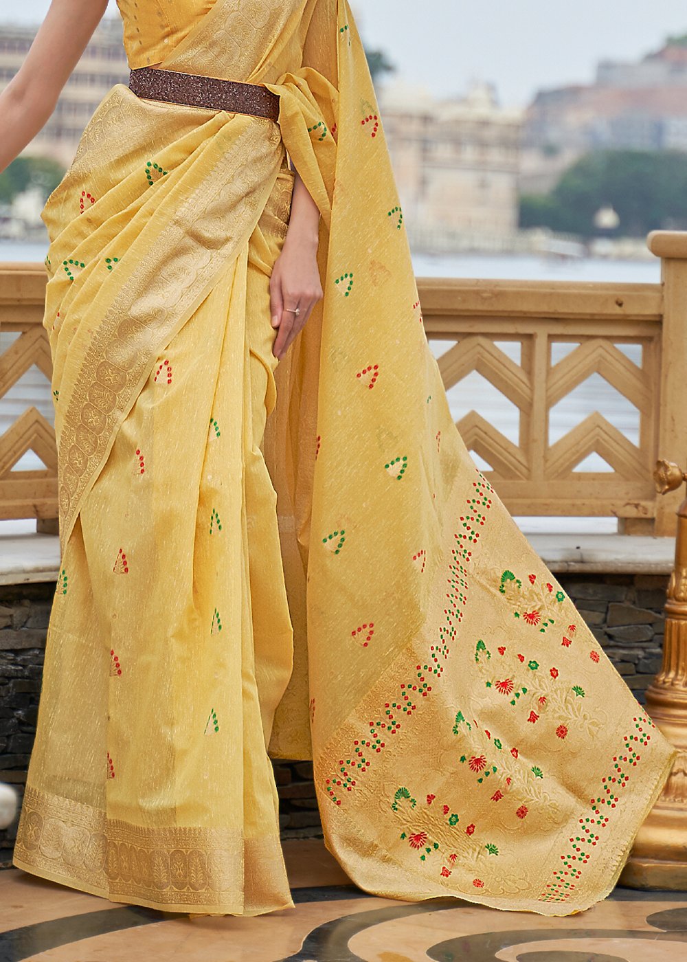 Buy MySilkLove Equator Yellow Zari Woven Banarasi Linen Saree Online