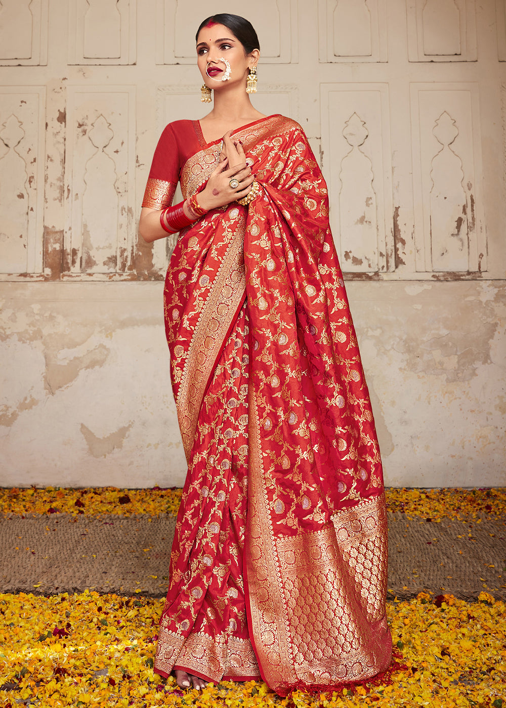 Buy MySilkLove Terracotta Red Zari Woven Banarasi Saree Online