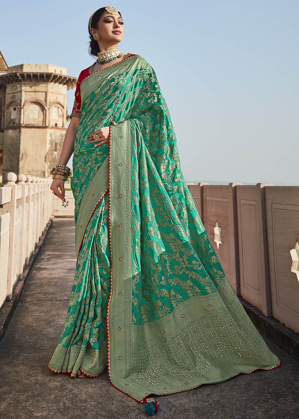 Buy MySilkLove Shiny Green Zari Woven Banarasi Silk Saree with Embroidered Blouse Online