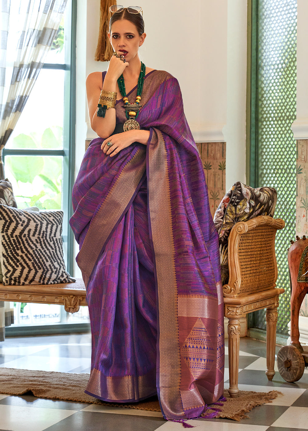 Buy MySilkLove Cosmic Purple Handloom Organza Silk Saree by bollywood actress Kalki Koechlin Online