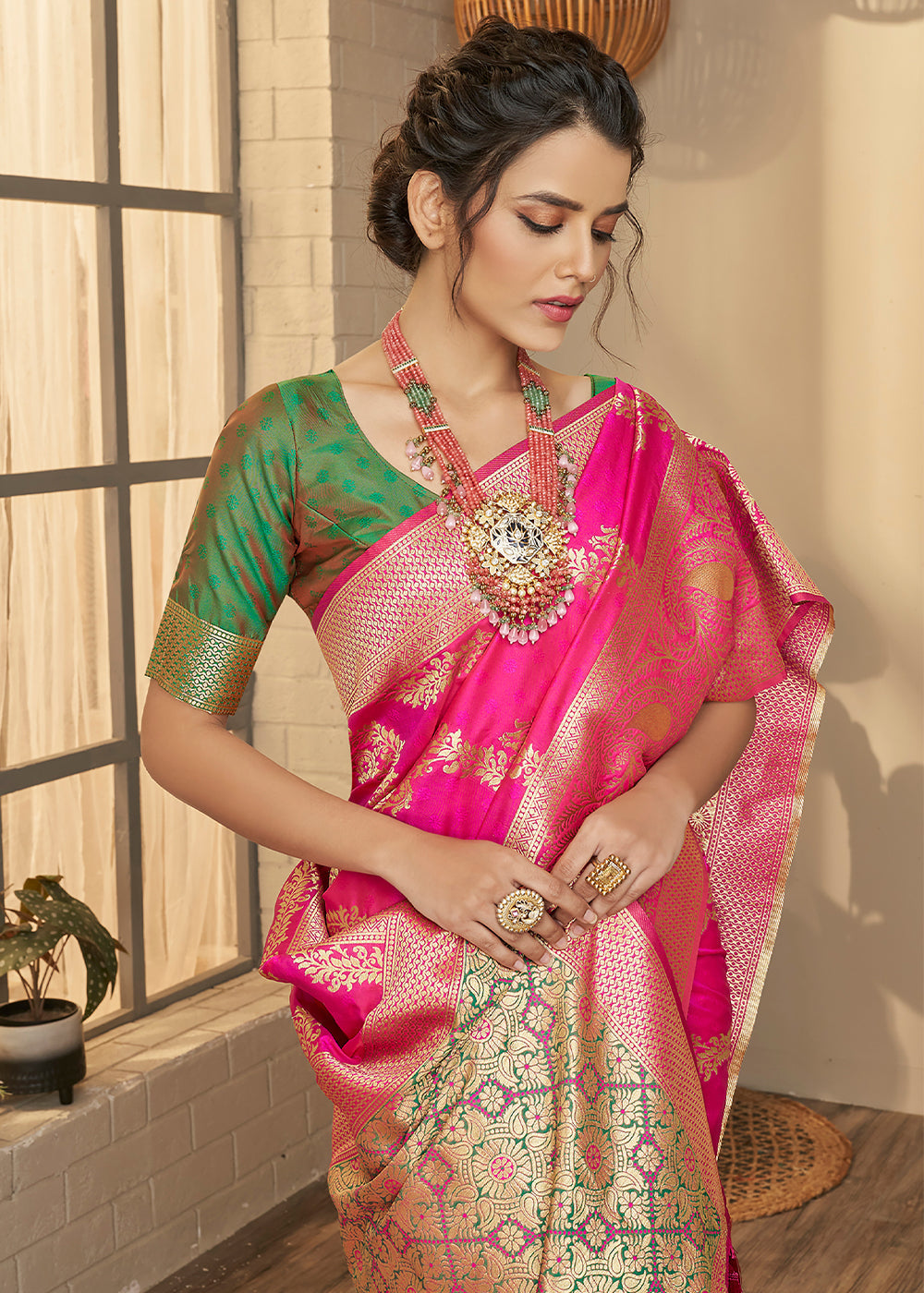 Buy MySilkLove Cabaret Pink and Green Zari Woven Banarasi Saree Online