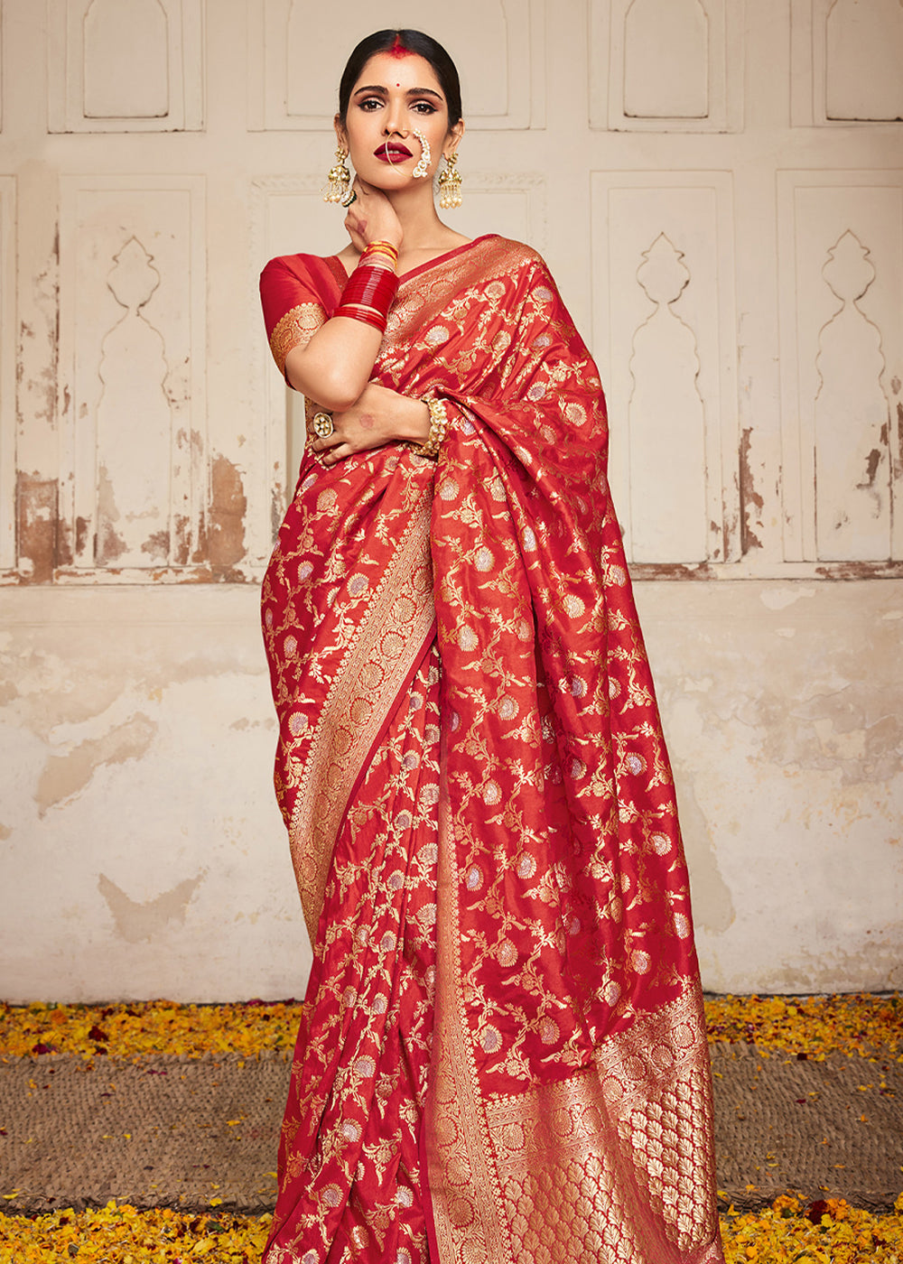 Buy MySilkLove Terracotta Red Zari Woven Banarasi Saree Online