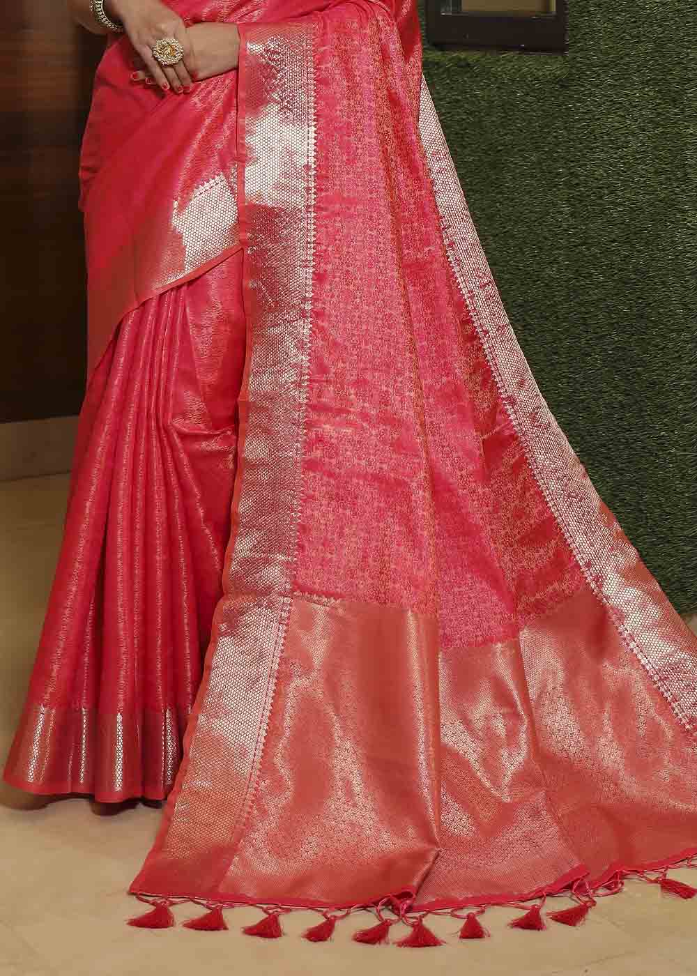 Buy MySilkLove Tulip Pink Zari Woven Banarasi Soft Silk Saree Online