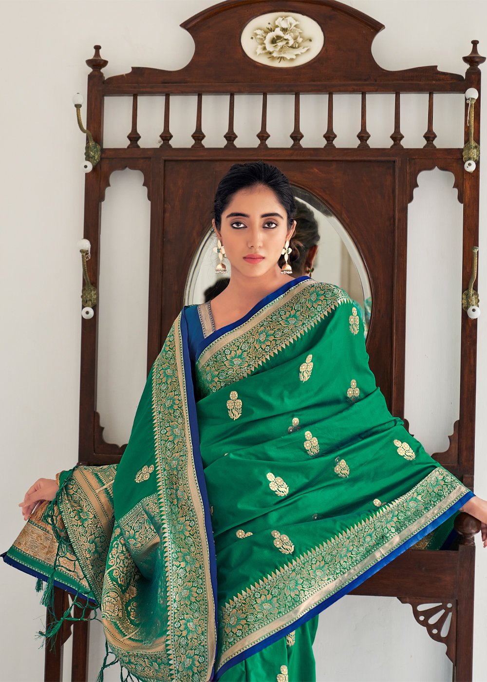 Buy MySilkLove Amazon Green Zari Woven Banarasi Silk Saree Online