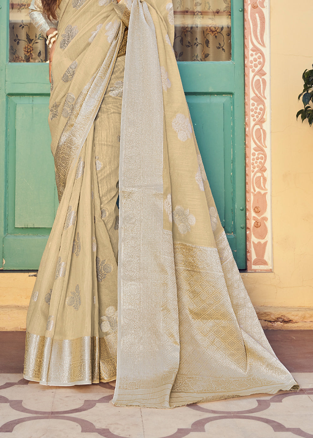 Buy MySilkLove Straw Cream Zari Woven Banarasi Linen Saree Online