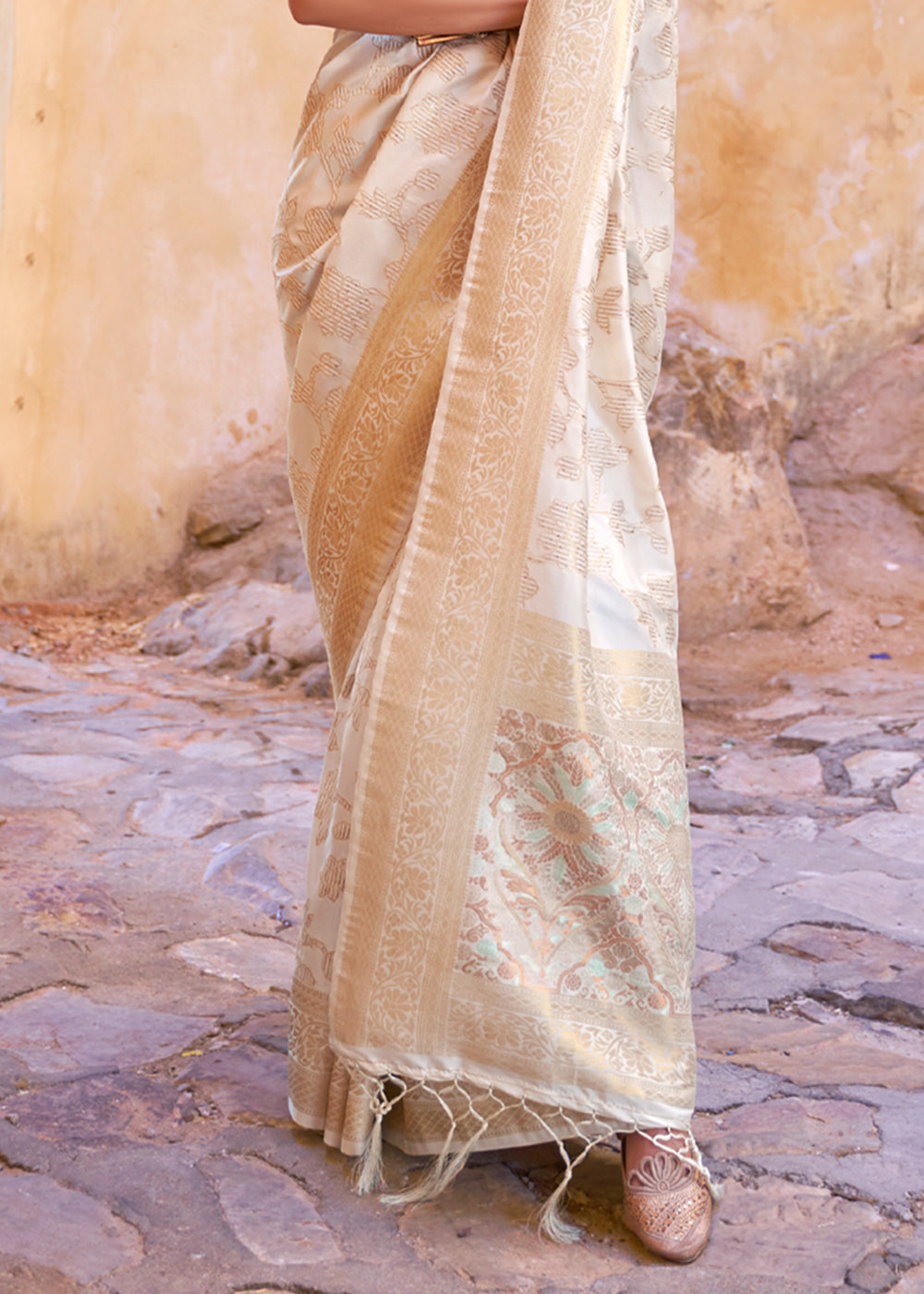 Buy MySilkLove Almond White Zari Woven Banarasi Handloom Saree Online