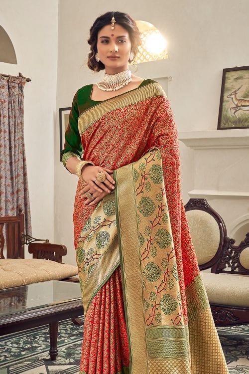 Buy MySilkLove Crail Red and Green Zari Woven Banarasi Saree Online