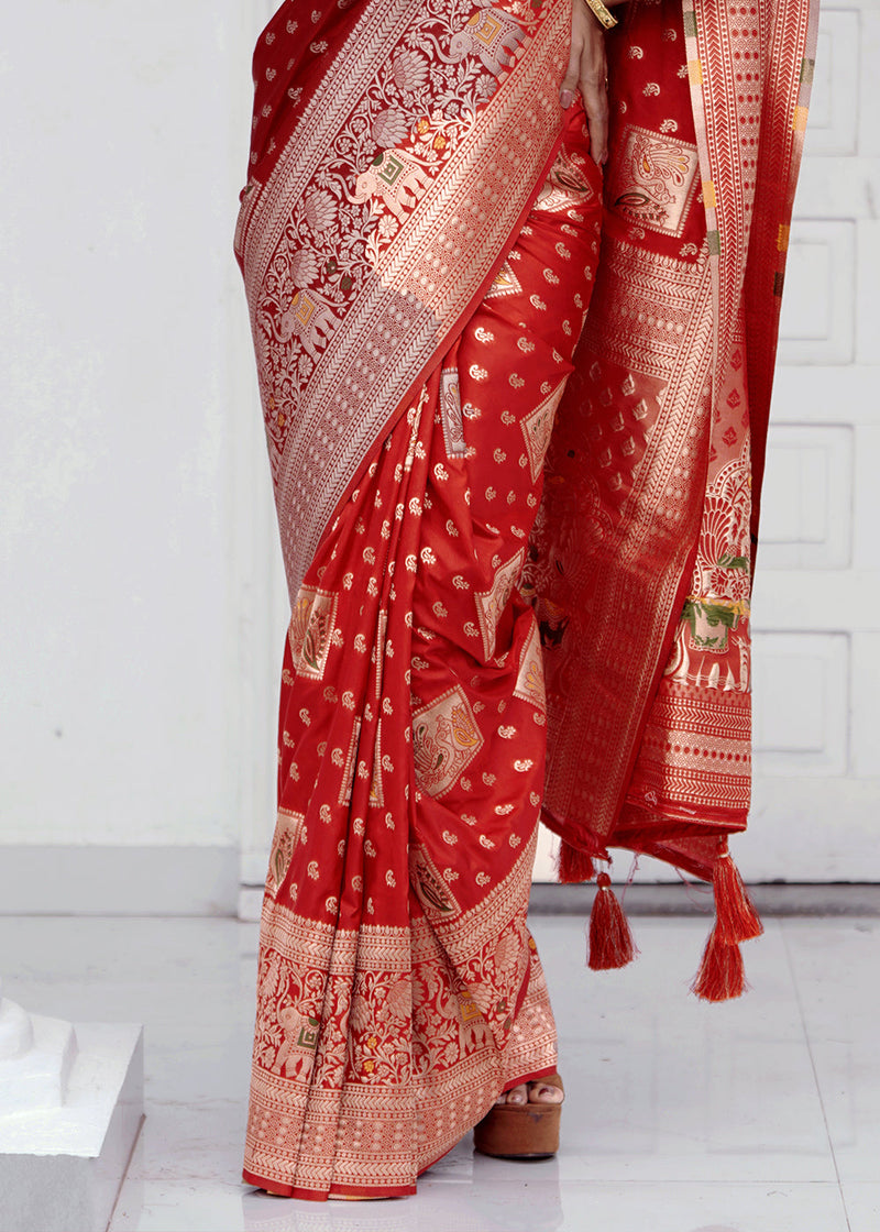 Red Colour Handwoven Kadwa Paithani Katan Silk Banarasi Saree – Chakori  Ethnic