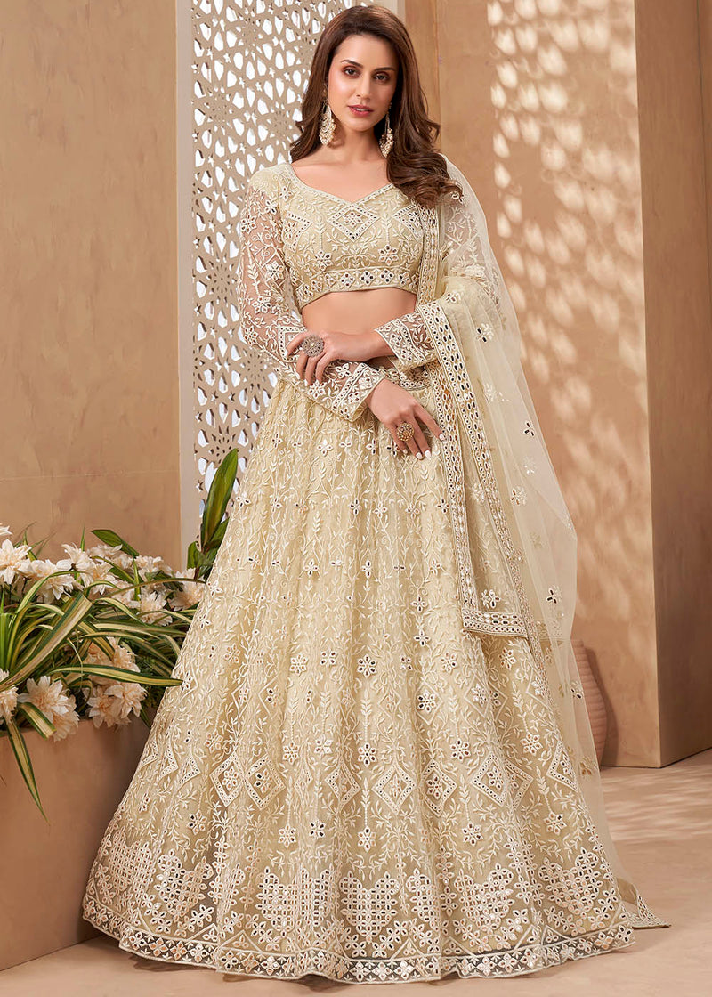 Georgette Light Pink NEW DESIGNER BRIDAL WEAR LEHENGAS CHOLI, Size: Free  Size, Embroidery at Rs 1399 in Surat