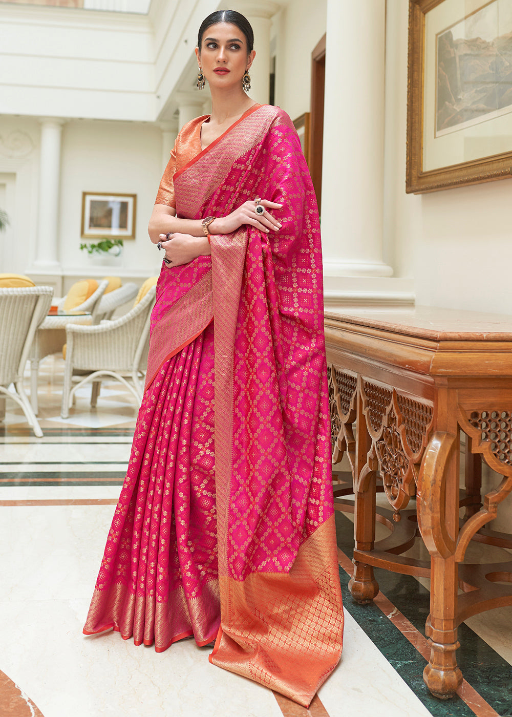 Buy MySilkLove Brick Pink and Orange Woven Handloom Patola Saree Online