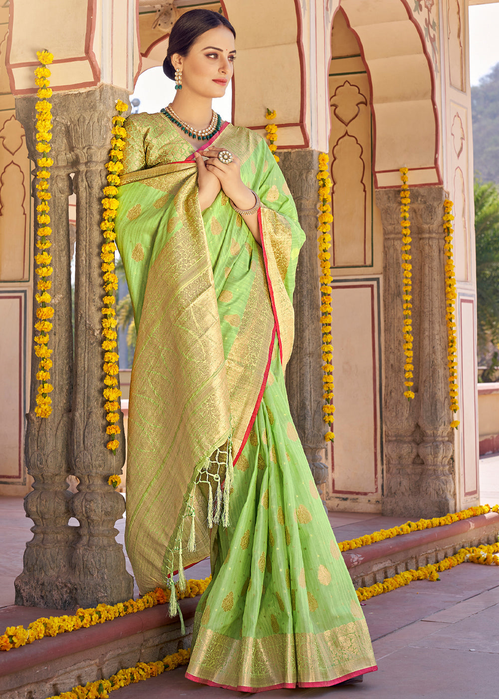 Buy MySilkLove Primrose Green Zari Woven Banarasi Linen Saree Online