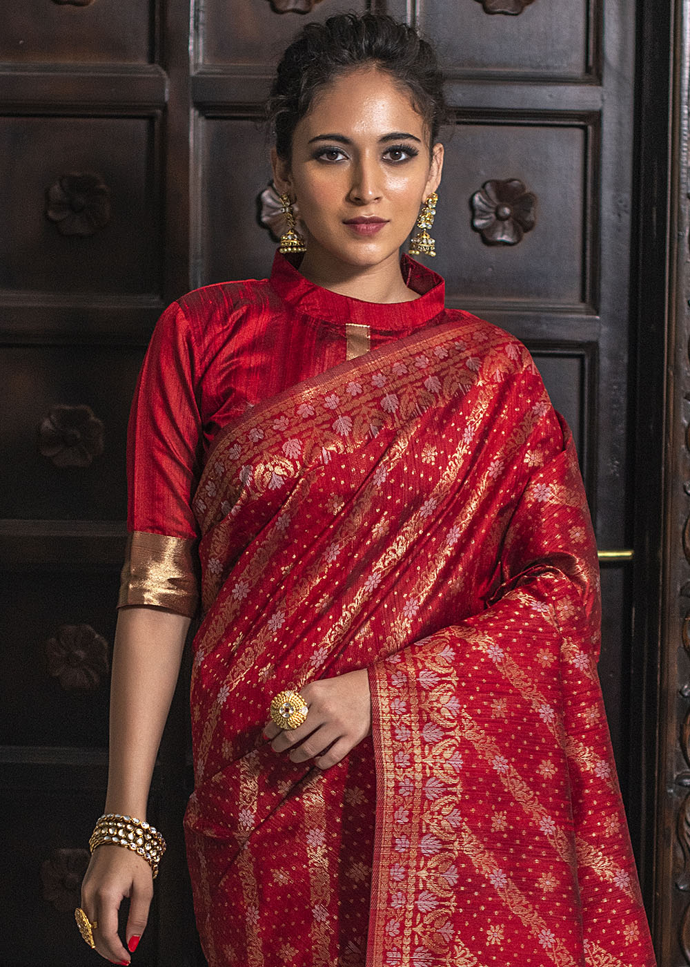 Buy MySilkLove Mojo Red Zari Woven Tussar Silk Saree Online