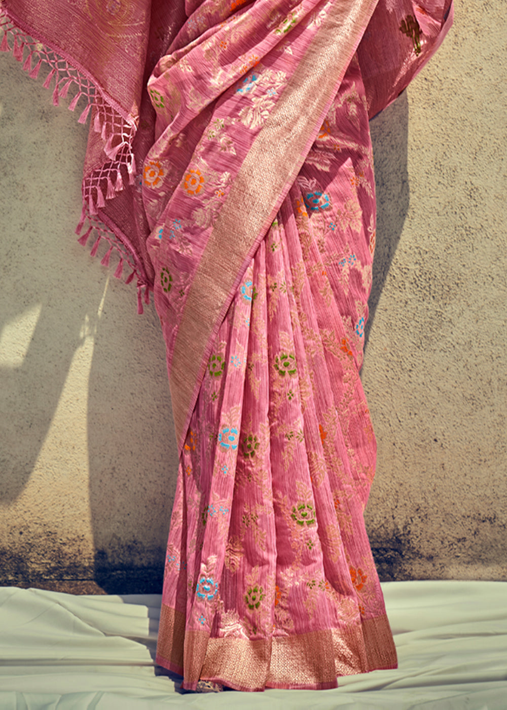 Buy MySilkLove Cornflower Pink Zari Woven Banarasi Linen Saree Online