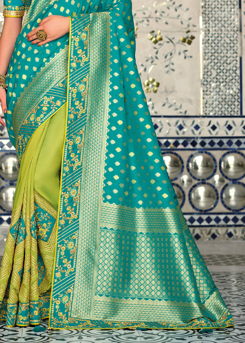 Buy MySilkLove Peridot Green & Blue Zari Woven Designer Banarasi Saree Online