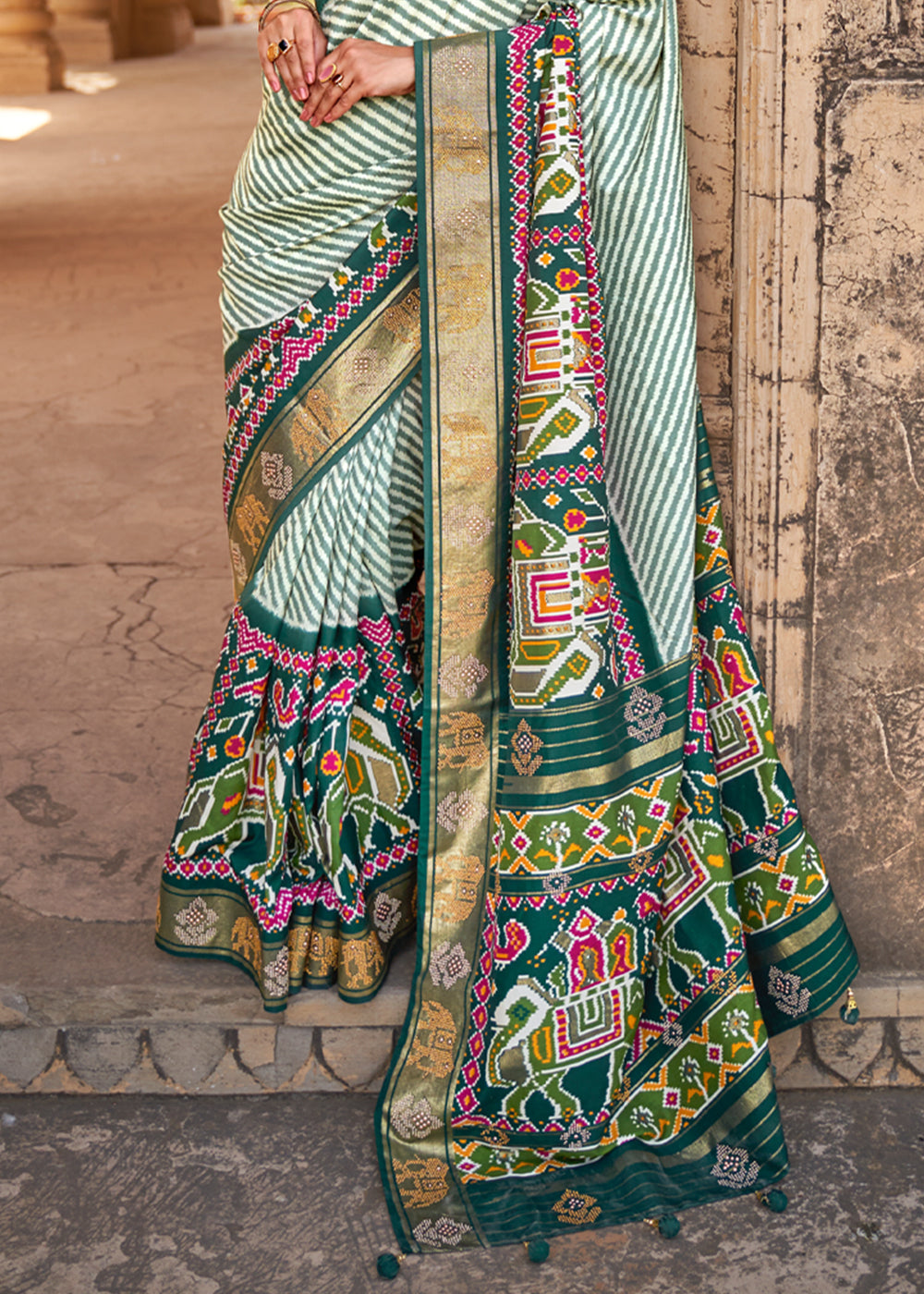 Buy MySilkLove Casal White and Green Zari Woven Patola Saree Online