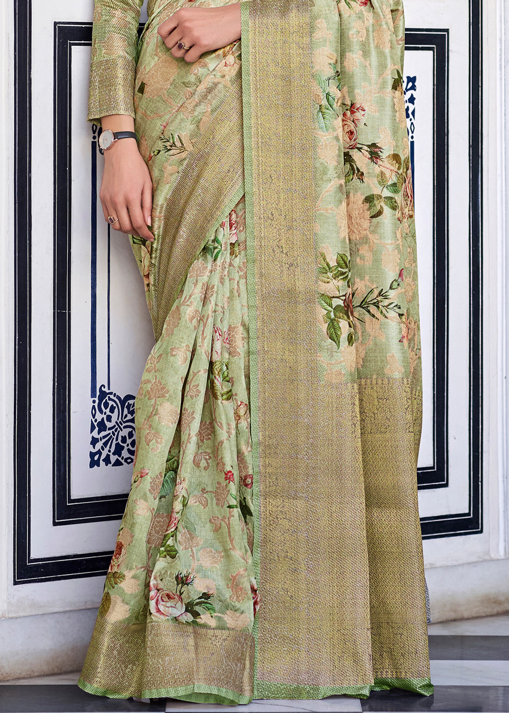 Buy MySilkLove Chino Green Zari Woven Floral Banarasi Saree Online