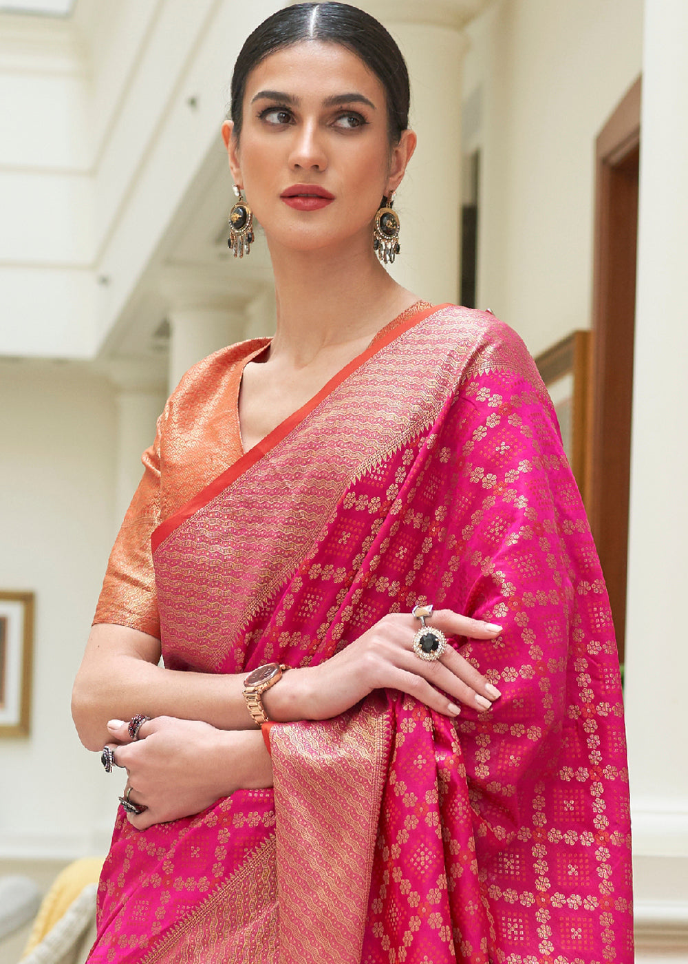 Buy MySilkLove Brick Pink and Orange Woven Handloom Patola Saree Online