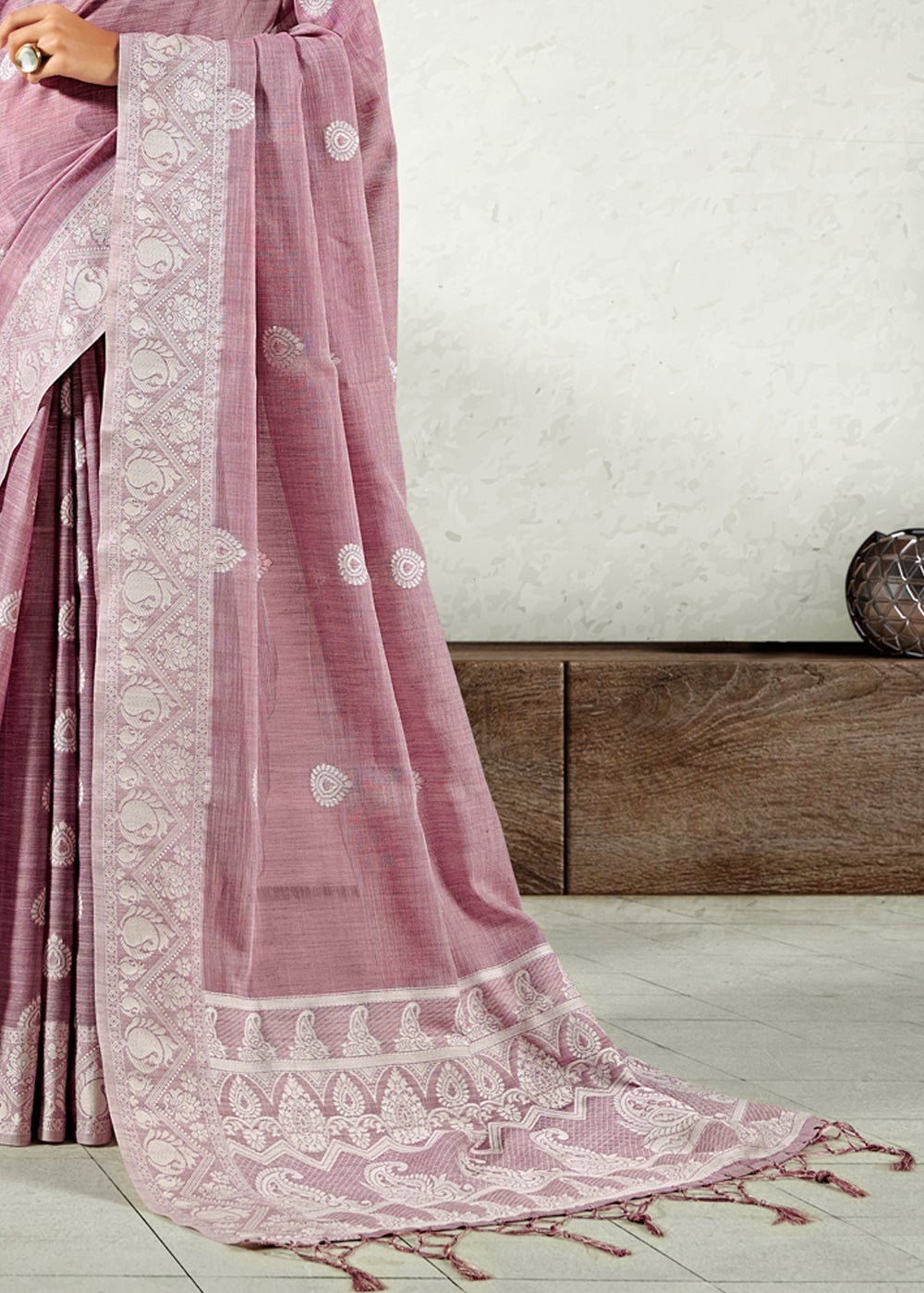 Buy MySilkLove Pink Pearl Zari Woven Linen Saree Online