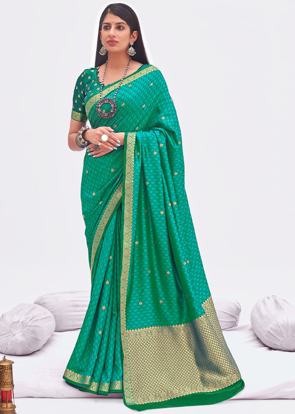 Buy MySilkLove Fountain Green Zari Woven Banarasi Saree Online