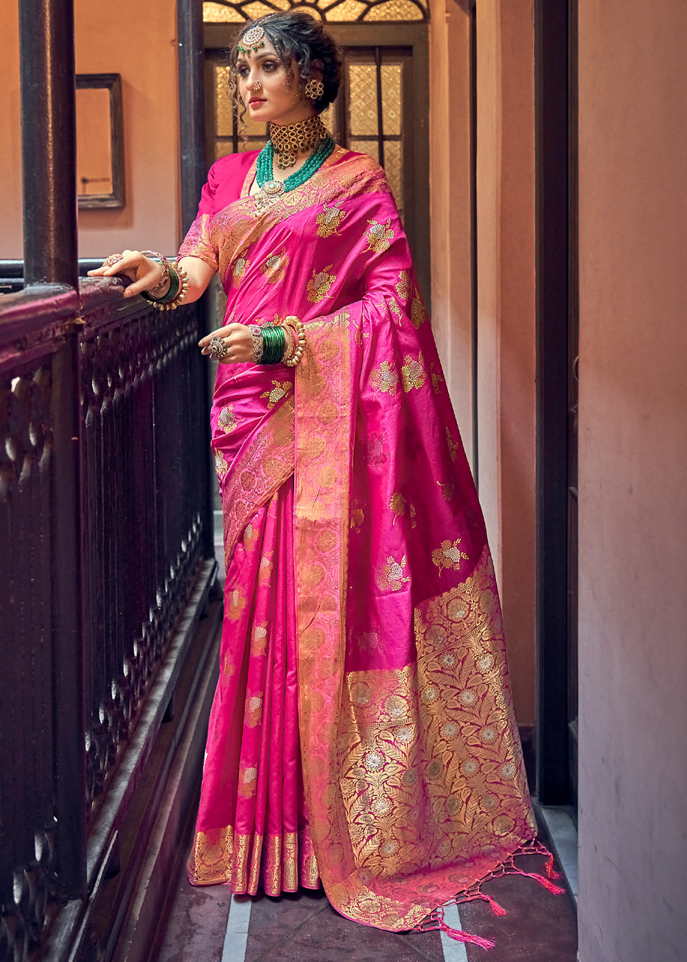 Buy MySilkLove Tulip Pink Zari Woven Banarasi Brocade Saree Online