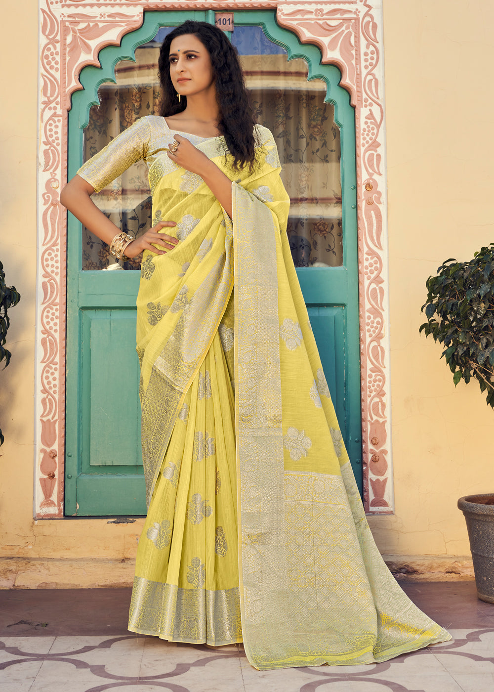 Buy MySilkLove Witch Haze Yellow Zari Woven Banarasi Linen Saree Online