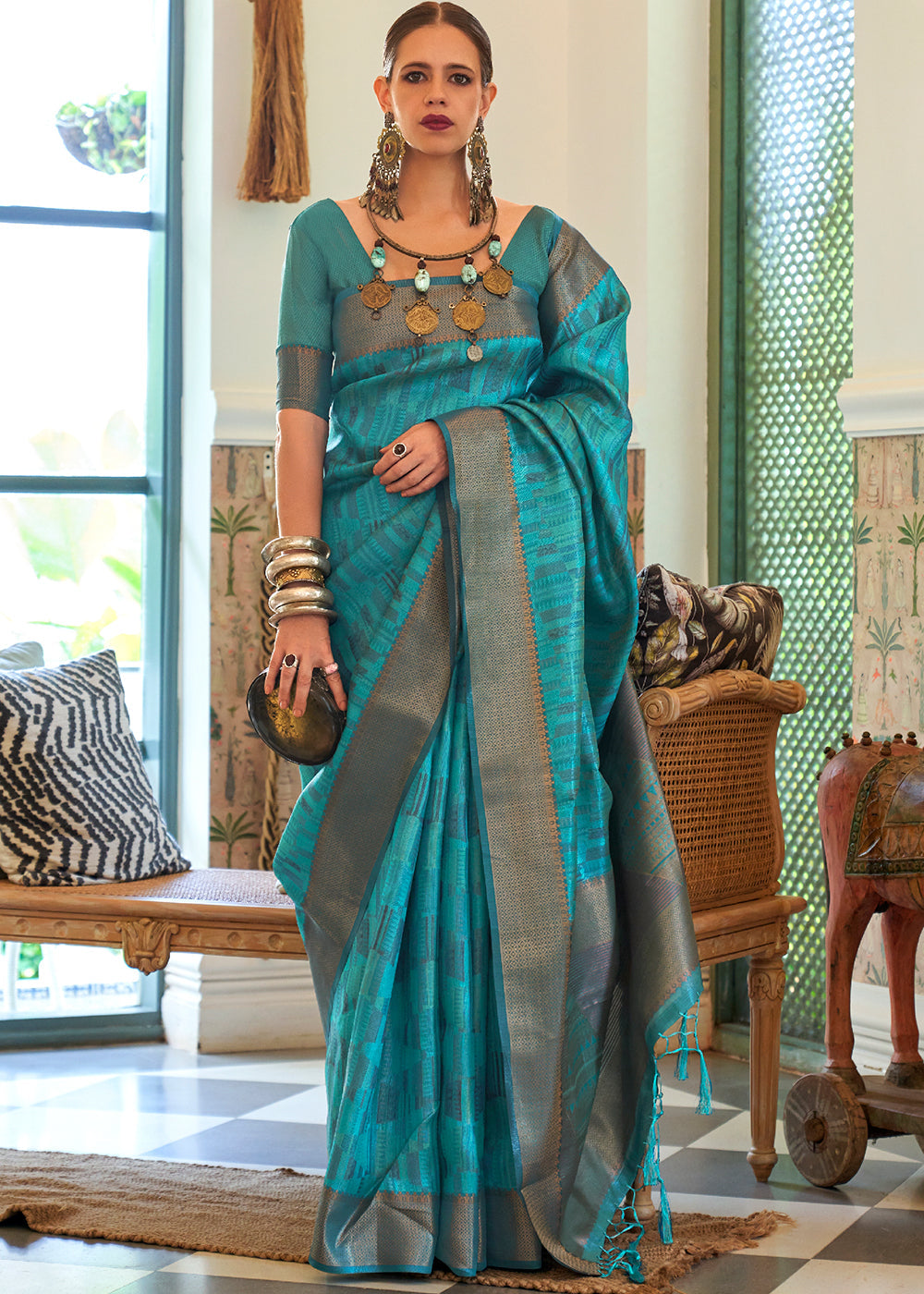 Buy MySilkLove Tradewind Blue Handloom Organza Silk Saree by bollywood actress Kalki Koechlin Online
