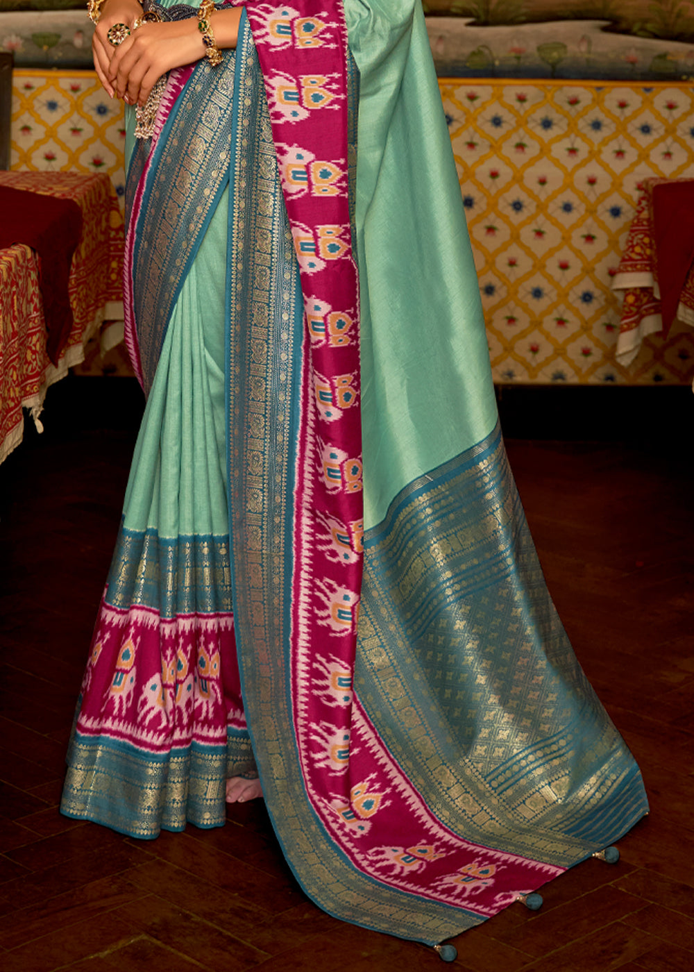 Buy MySilkLove Norway Green and Blue Banarasi Patola Saree Online