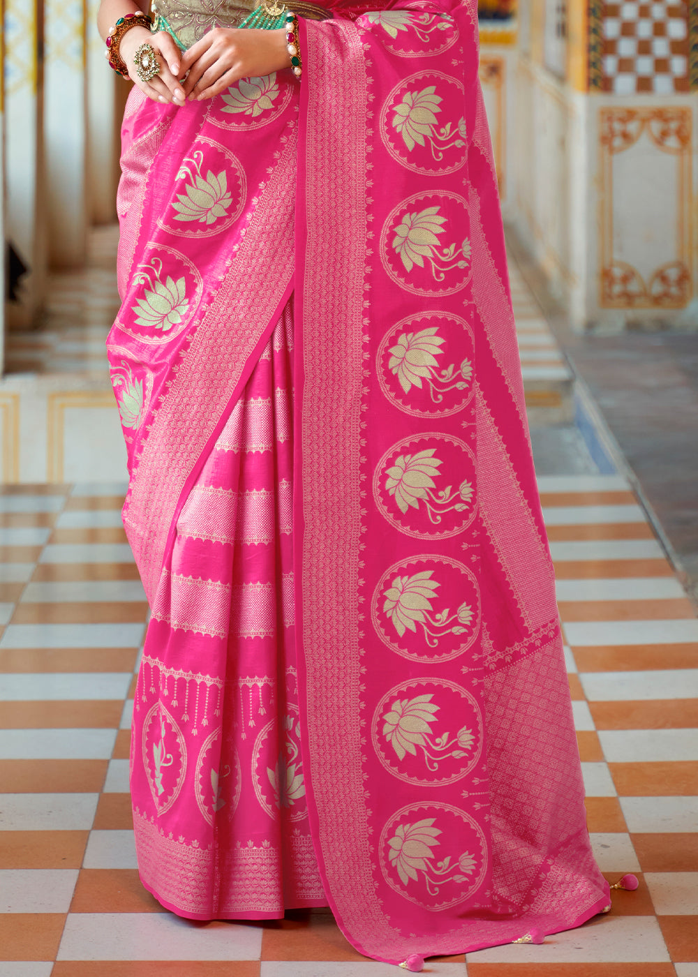 Buy MySilkLove Blush Pink Zari Woven Banarasi Saree Online