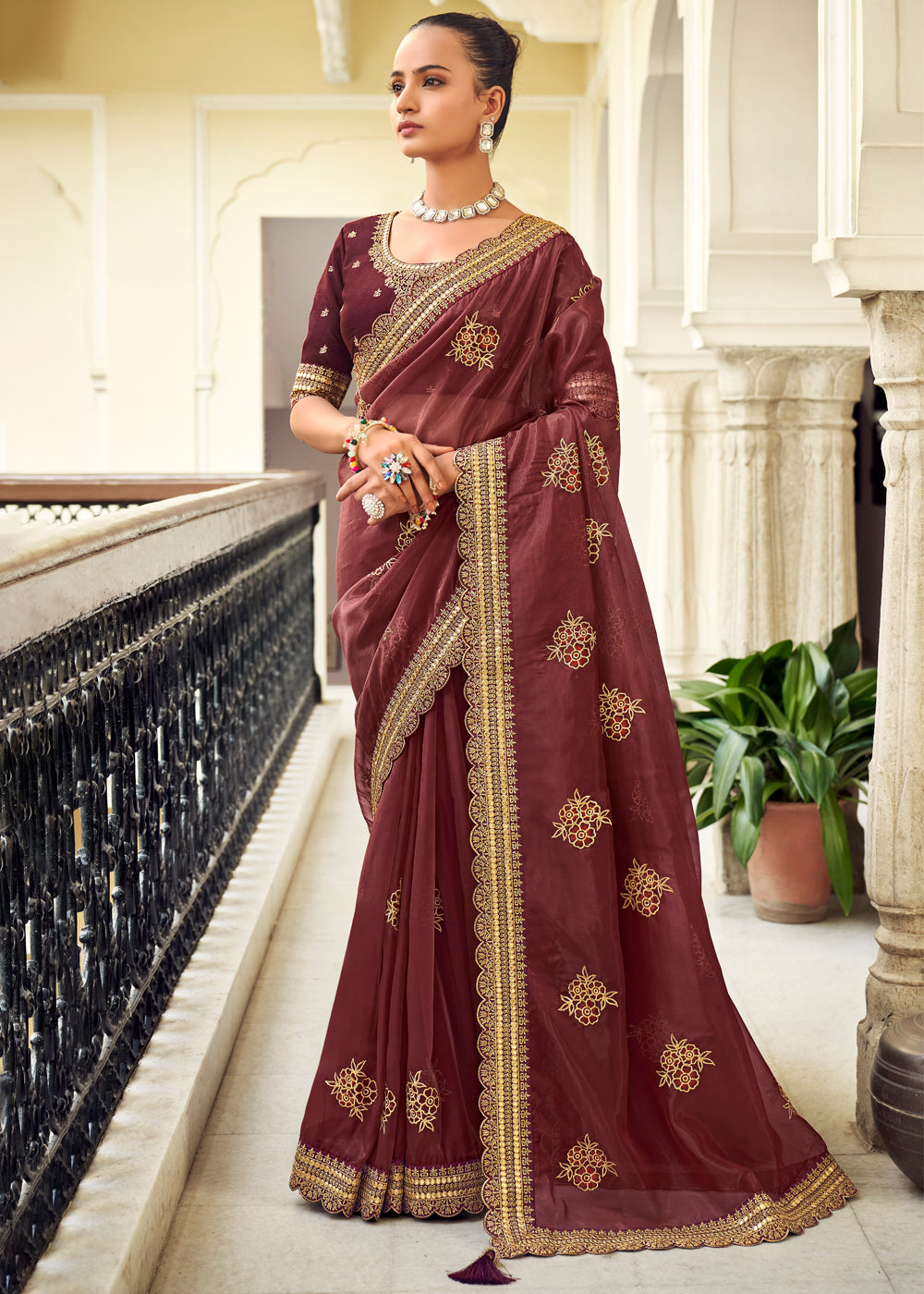 Buy MySilkLove Metallic Maroon Woven Banarasi Georgette Silk Saree Online